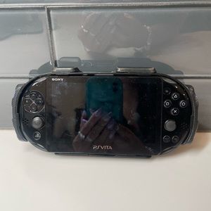 PaVita and call of duty and play station all stars